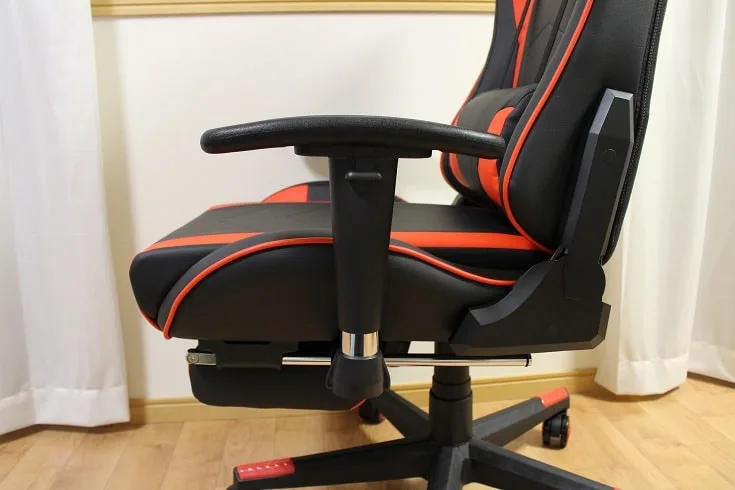 3Dアームレスト付きのGT890YJ