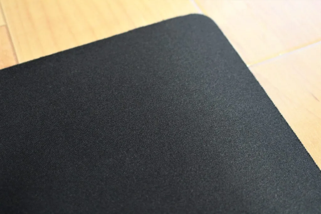 サラサラの表面素材のアップ